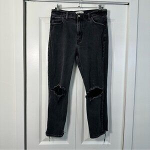 Abercrombie & Fitch Women’s The Mom High Rise Distressed Black Jeans Size 6S